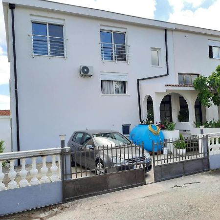 Studio Apartments Jupo Ούλτσιν Εξωτερικό φωτογραφία
