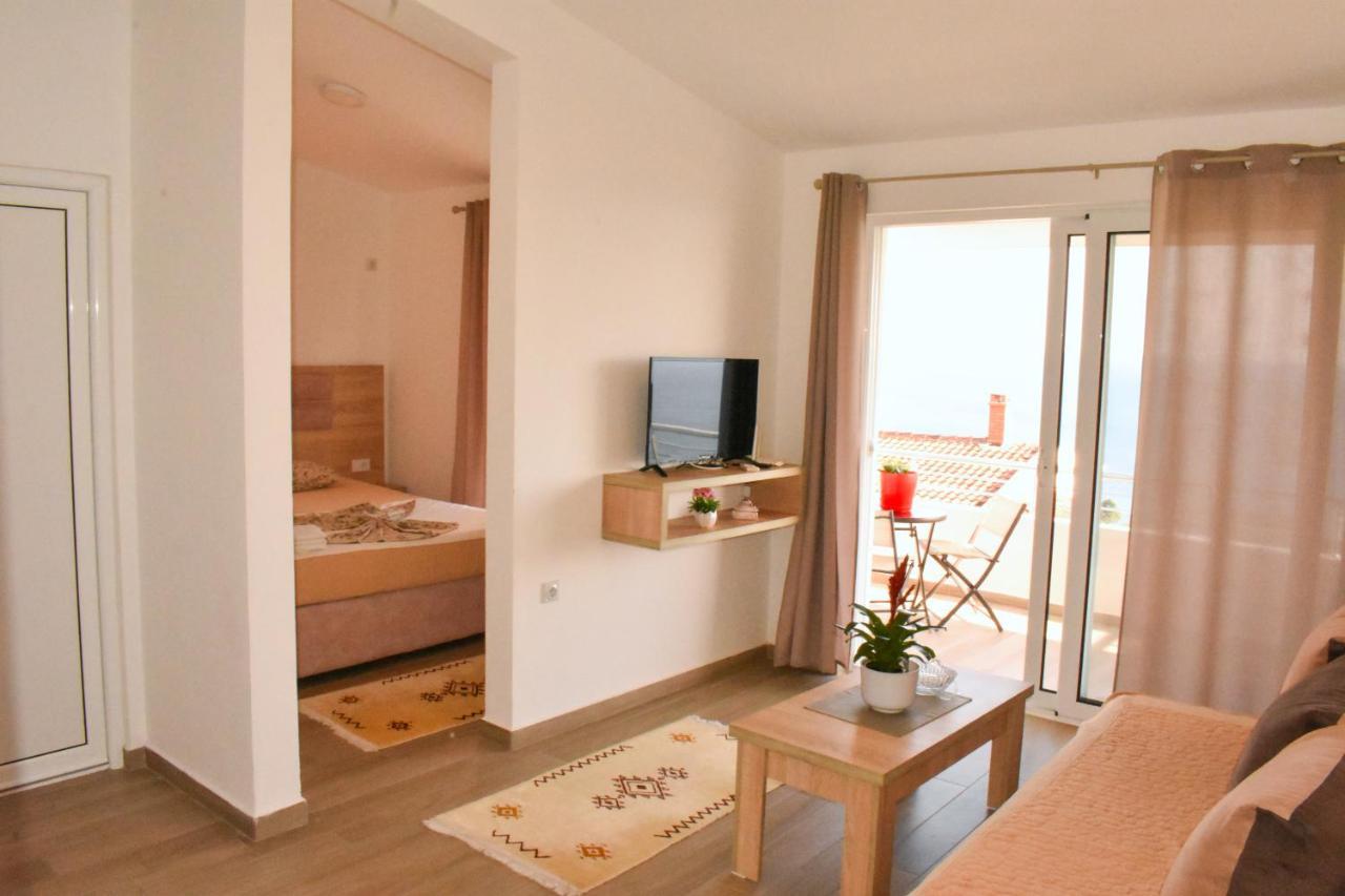 Studio Apartments Jupo Ούλτσιν Εξωτερικό φωτογραφία